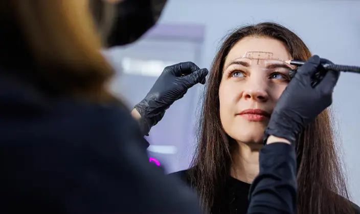 Eyebrow Transplant in London