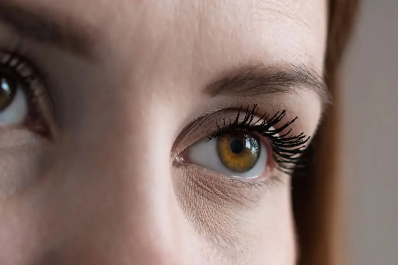 Recovery Time After Eyebrow Transplant in London